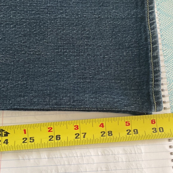 Guess Blue Jeans Slightly Distressed 36”W X 32”L - Picture 7 of 7